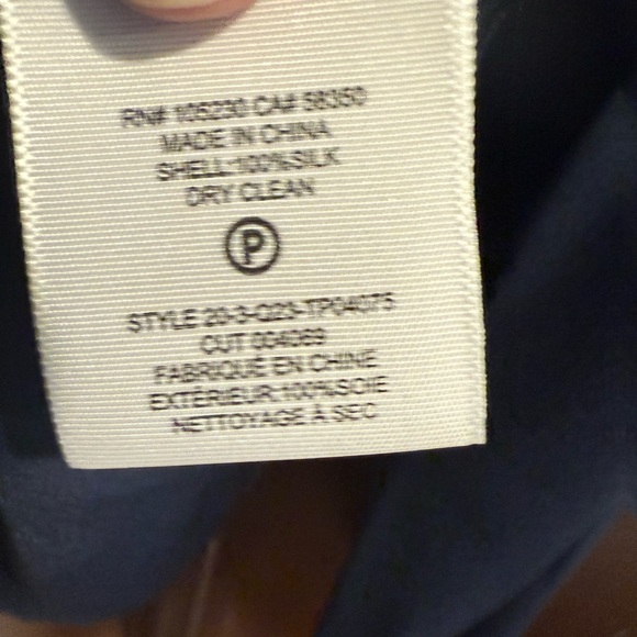 Joie Blue Blouse Elegant and Versatile - Picture 3 of 4